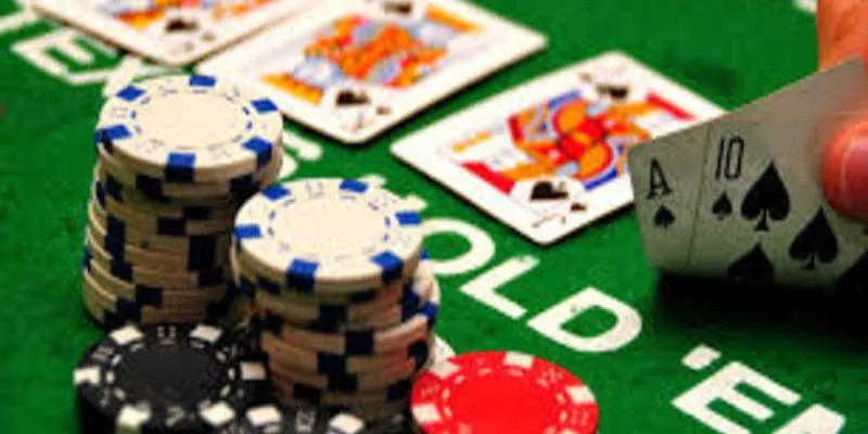 Chi Tiết Luật Chơi Poker Và Các Thuật Ngữ Khi Chơi 2023